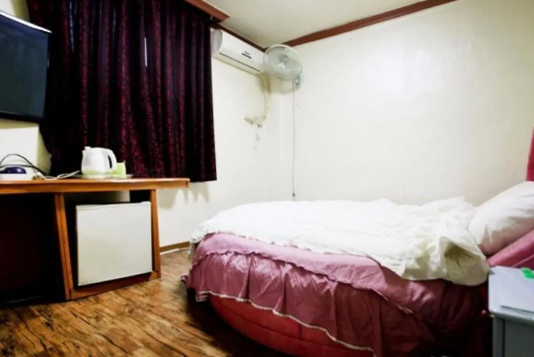 Gallery Motel Incheon